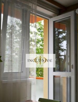 **INCLUSIVE ponúka** 2 izbový byt v Ružinove s BALKÓNOM A LOGGIOU v zateplenom p