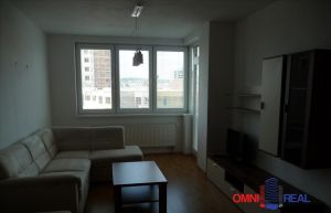 2-izbový byt, Jégeho ul., kompletne zariadený, novostavba, voľný ihneď, 8/13