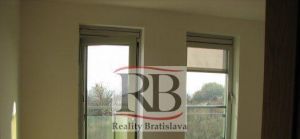 2-izbový byt na Kolibe NEZARIADENÝ, Tupého, Bratislava III