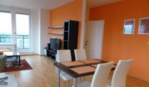 INCLUSIVE ponúka - Luxusný 2 izbový byt v Ružinove s 2 balkónmi,s garážou a krás