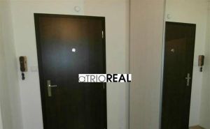 aTRIOREAL - 2I BYT - OSTREDKY, RUZINOV - LOGGIA 7 M2 !