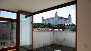 ARTHUR - Mezonet 122 m2,výhľad na hrad, luxusný