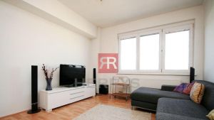 PRENÁJOM, 2-izbový byt, Námestie SNP, Bratislava I - Staré Mesto