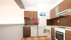 Prenájom, tichý 2 izbový byt s klimatizáciou, Rastislavova - Ružinov