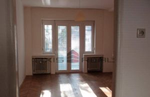 2-izbový byt, prenájom, Záhradnícka, Staré Mesto