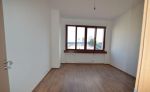 2izb. Záhradnícka (Karadžičova), 60m2, p. 2/5, tehla, výťah, samostatné izby, ko