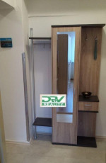 Re: D.R.W./ PRIESTRANNÝ BYT V CENTRE!! .. LOGGIA .. ZARIADENÝ .. 600,- EUR VRÁTA – fotka 4