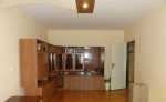 2 izbový byt. 64m2, centrum Prievidza – fotka 2